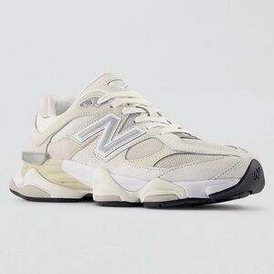 New Balance 9060 Sneaker in Empire Cream, Women’s Size 8.5
